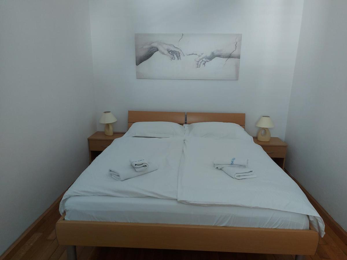 Apartments Ajka ラブ エクステリア 写真